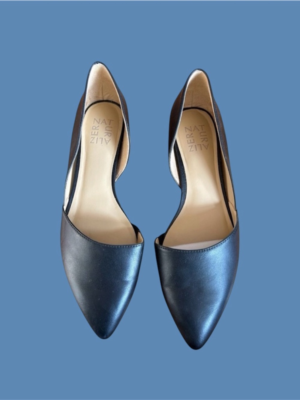 🆕 Naturalizer Black Flats, Tamara
